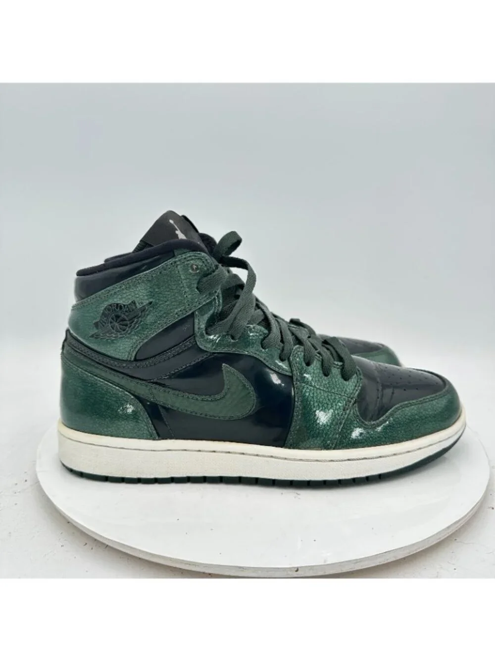 Nike Jordan 1 Retro High Men Size 8.5 332550-300 Anti Gravity Grove Green Shoes